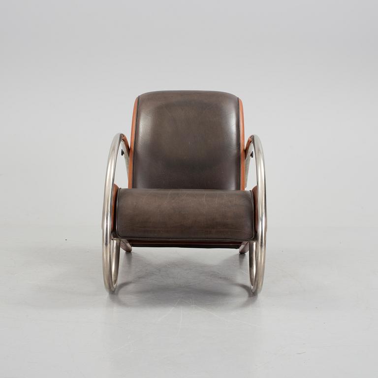 A Klaus Wettergren  "Streamline" armchair, Denmark, 1980s.