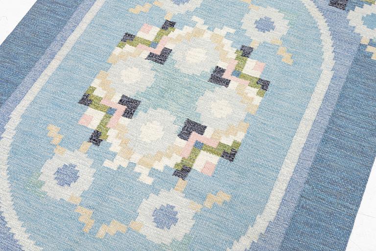 Ingegerd Silow, Rug, "Malmsjön" flat weave, signed IS, approx. 230 x 170 cm.