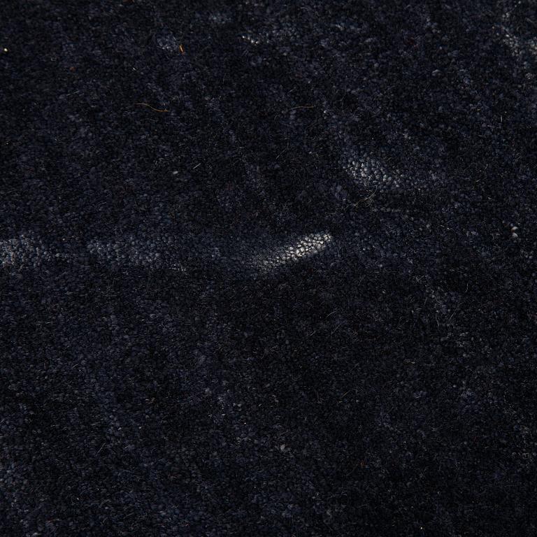 Matto, China, ca 198 x 198 cm.