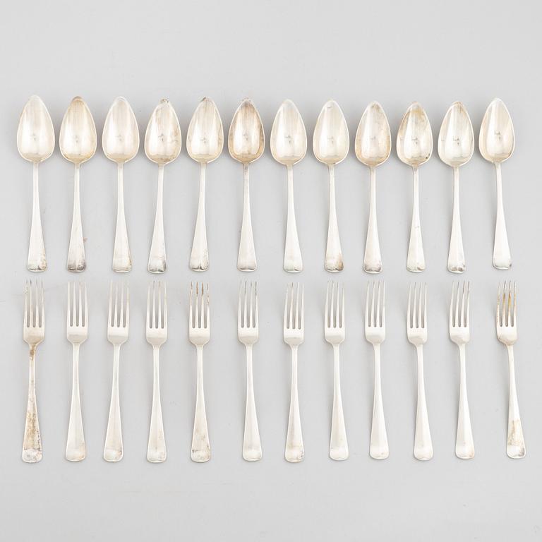 A Dutch Silver Cutlery Set, mark of J.M. van Kempen & Zn., Voorschoten 1906-07, (24 pieces).