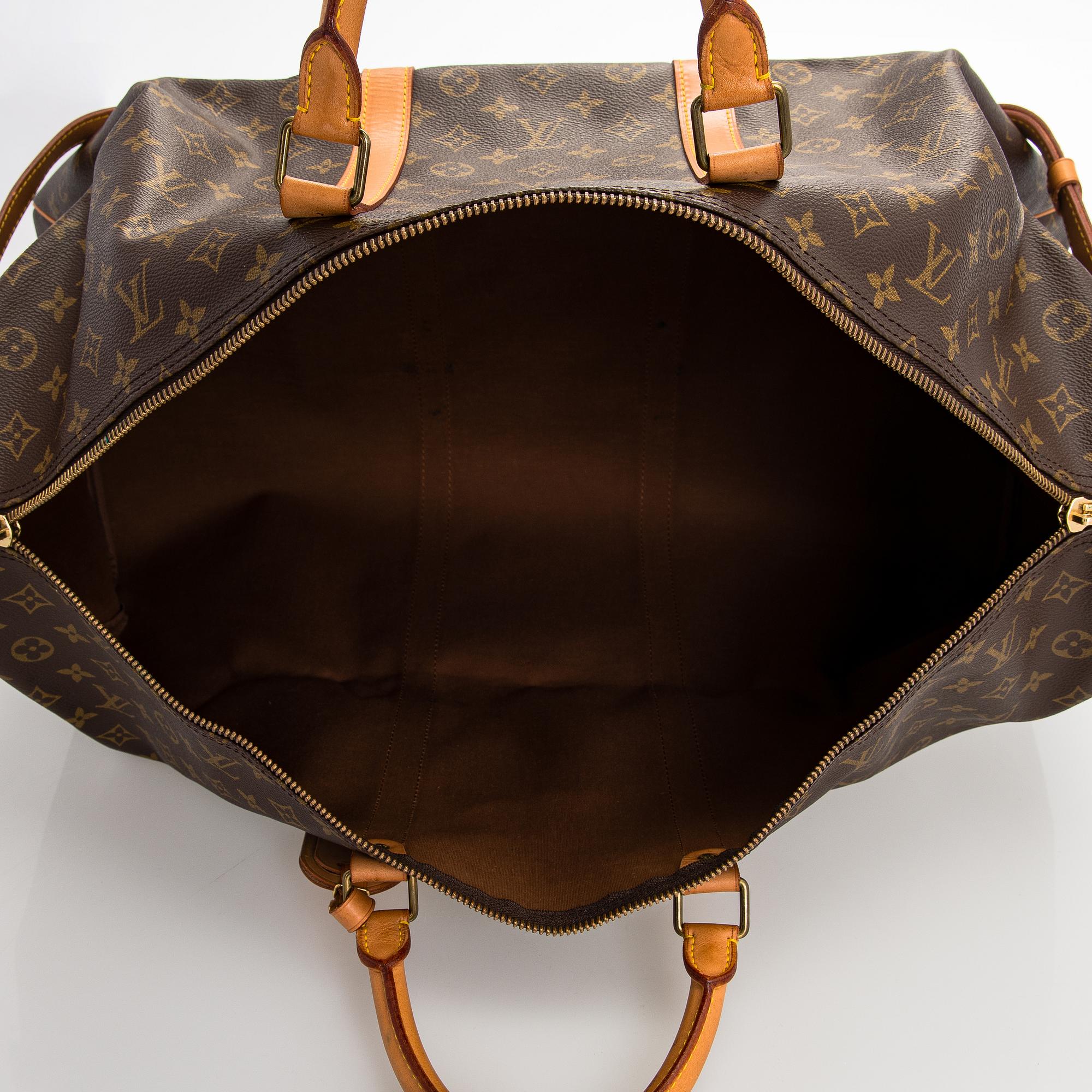 Louis Vuitton, a monogram 'Keepall 60 Bandoulière' Weekendbag.