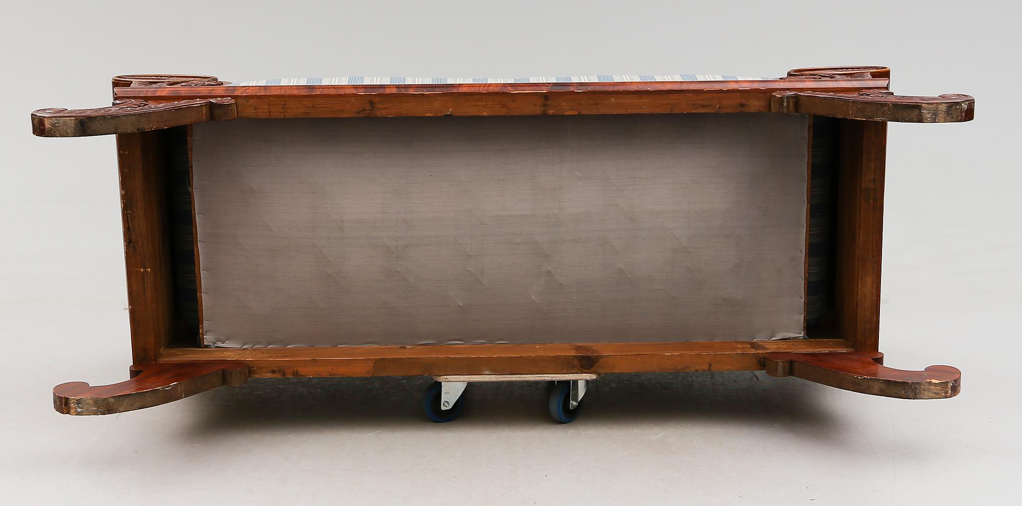 SOFFA, senempire, 1800-talets mitt.