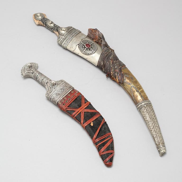 Two arabian knifes, so called jambiyas, 20th century.