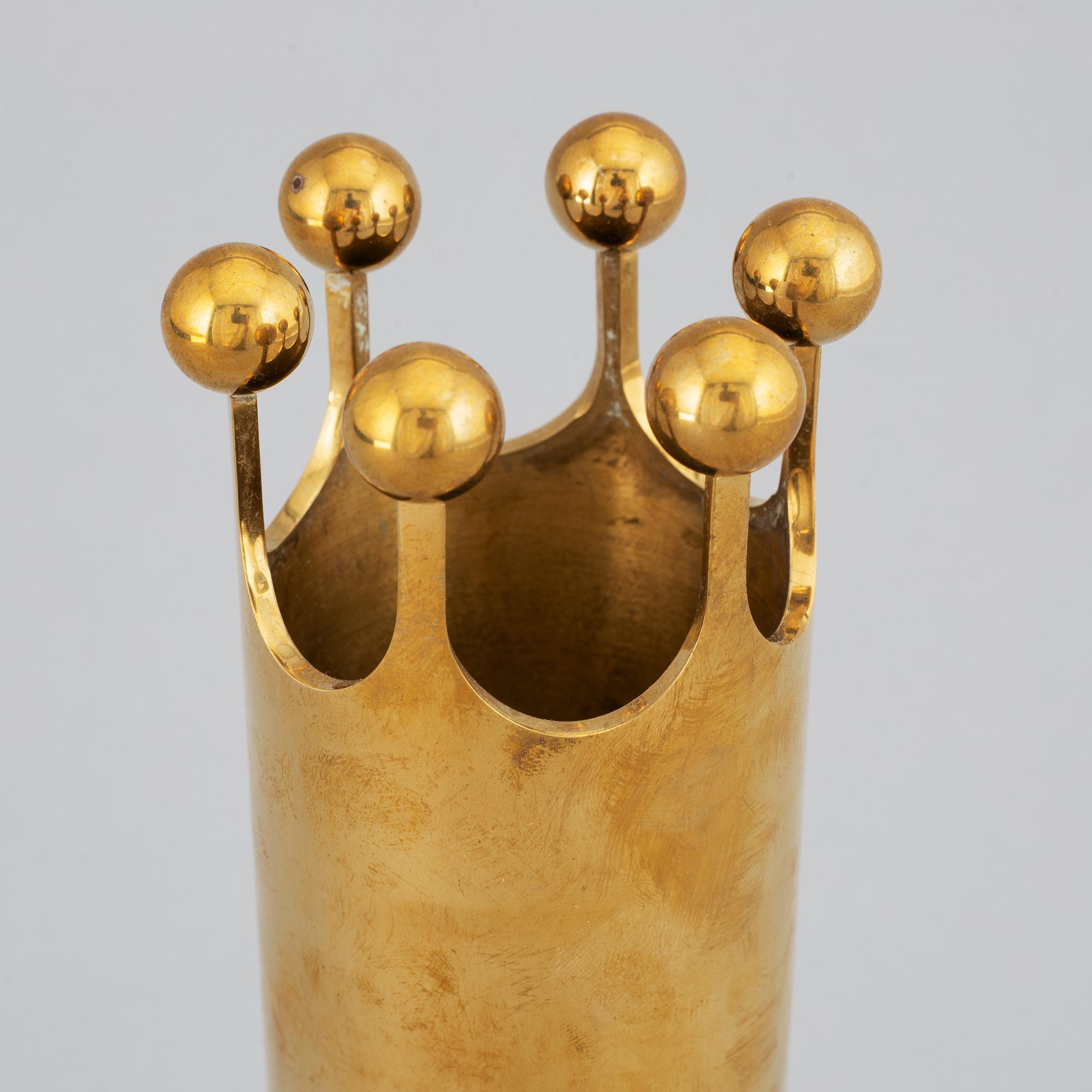 Pierre Forseö, a brass vase, Skultuna.