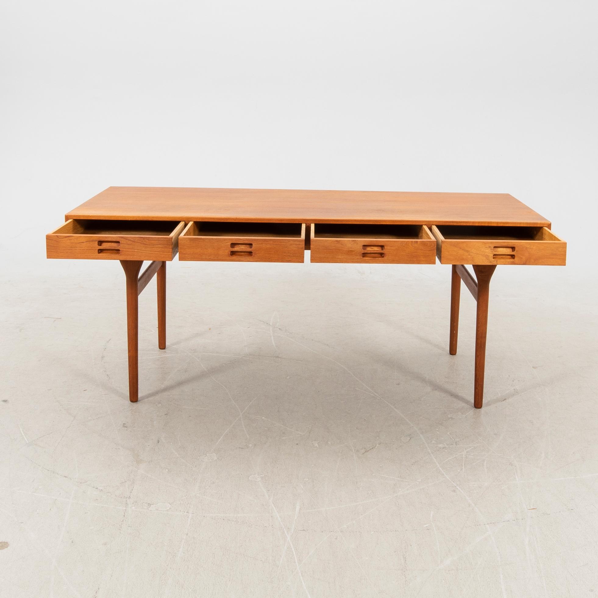 Nanna Ditzel, skrivbord, Søren Willadsen Møbelfabrik, Danmark, 1950-tal.