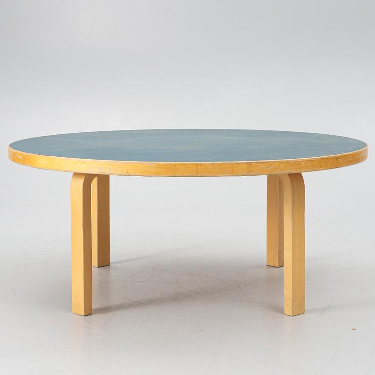 Alvar Aalto, four pieces of children's furniture, Artek.