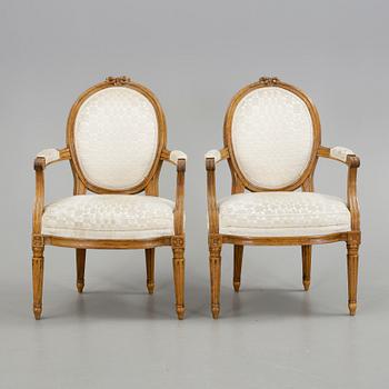 KARMSTOLAR, ett par, Louis XVI, 1700-tal.