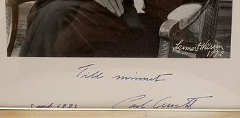 GUSTAF VI ADOLF AV SVERIGE, egenhändigt sign, otydlig konstnärssign, numrerad 26/400. 1962.