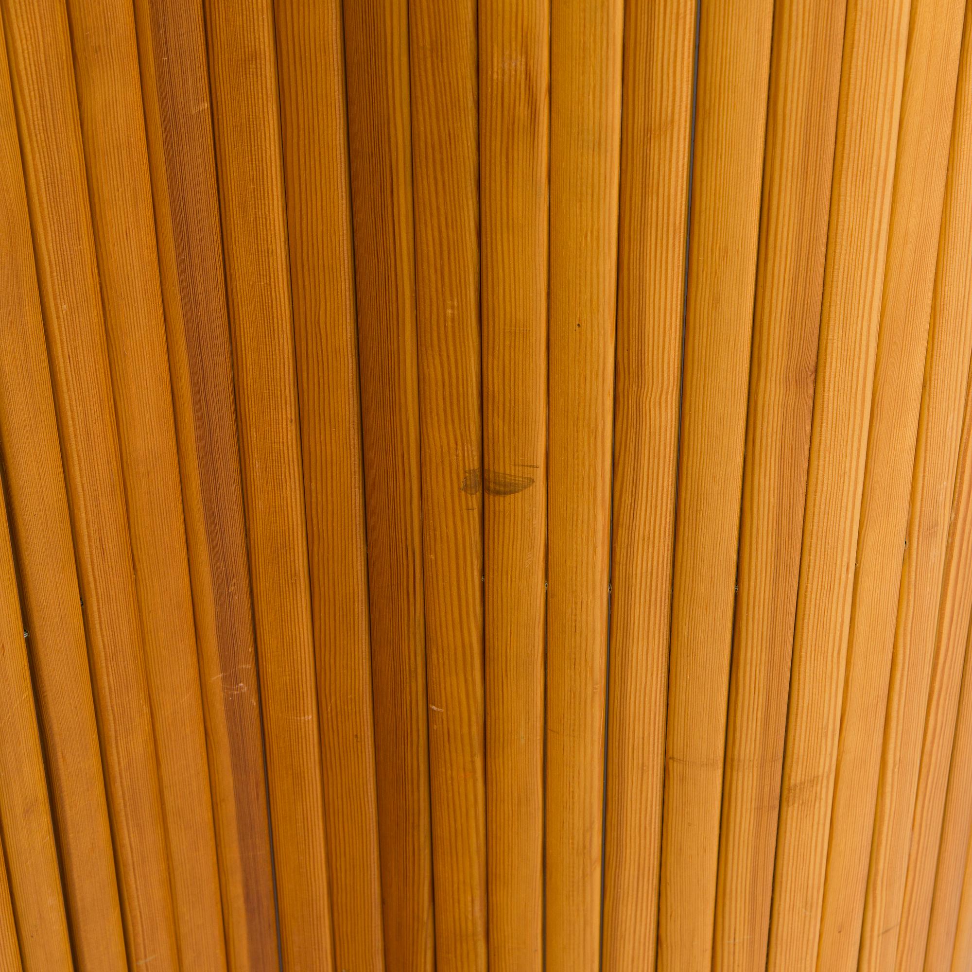 Alvar Aalto, vikskärm, modell 100 för O.Y. Huonekalu- ja Rakennustyötehdas A.B. 1900-talets mitt.