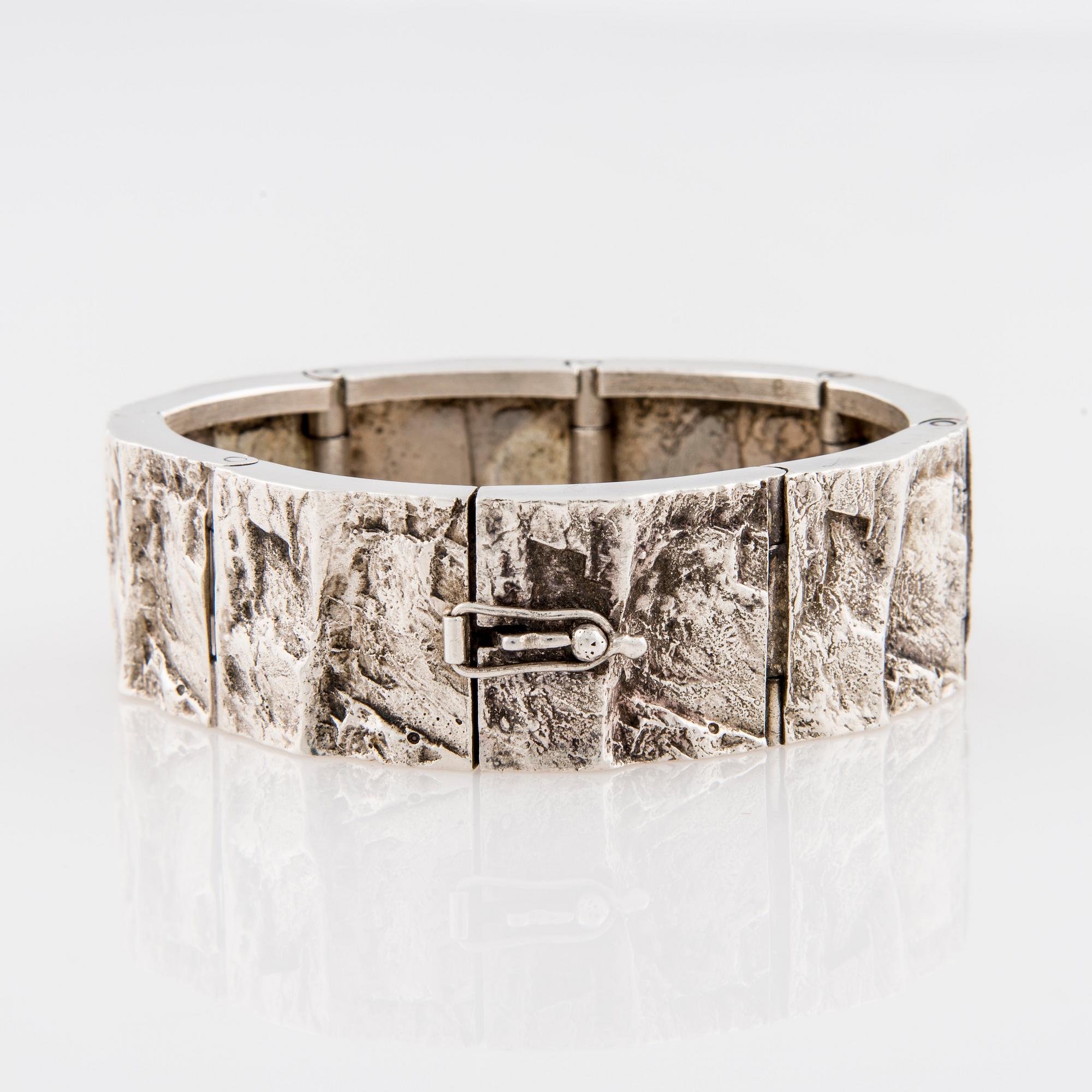 ARMBAND, Finlandia Koru 1977. Silver.