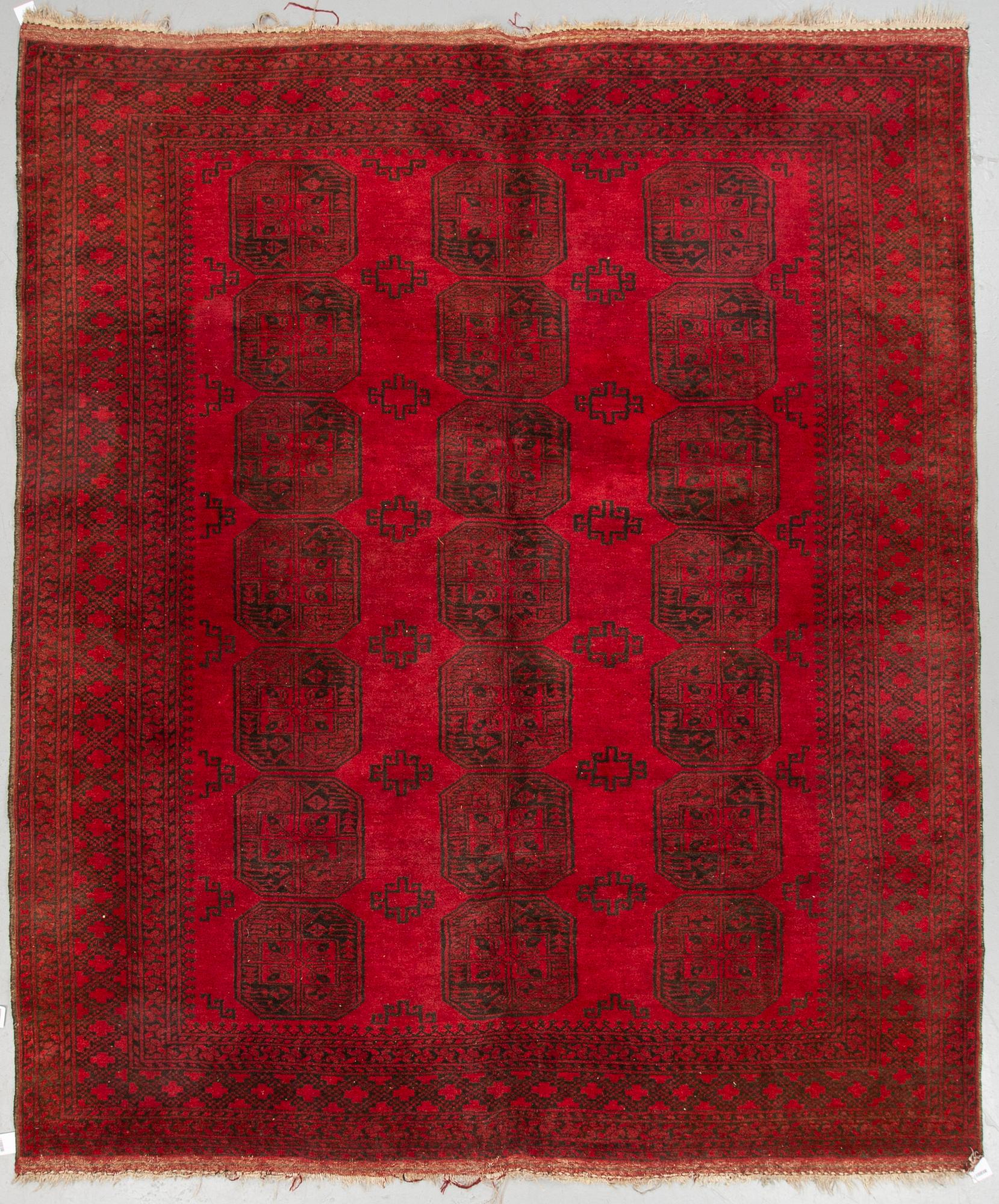 MATTA, Old Afghan, ca 275 x 230 cm.