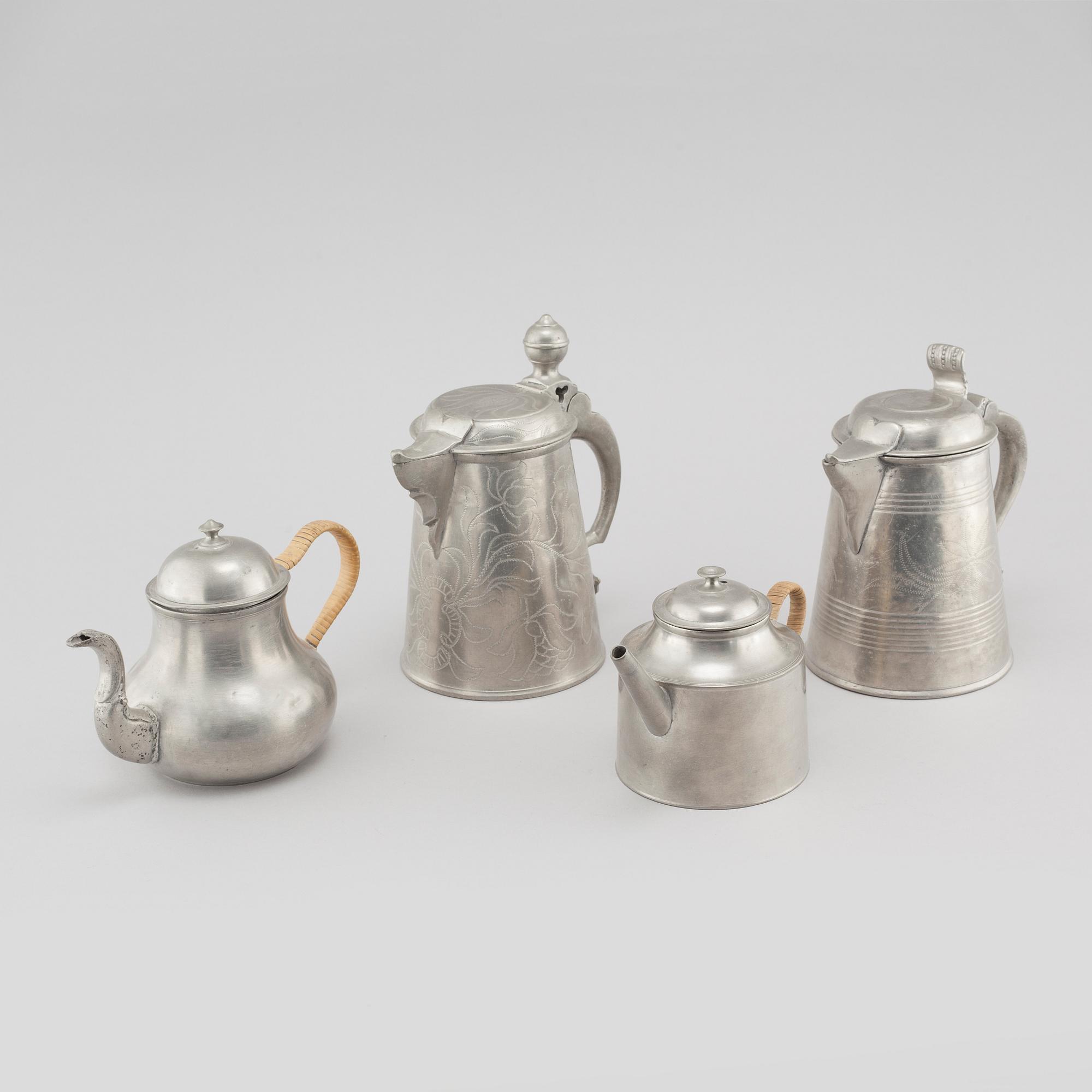 Two tankards and two pots in pewter, i a by Pehr Henrik Lundén in Lidköping, 19th century.