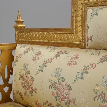 SOFFA, sengustaviansk, omkring år 1800.
