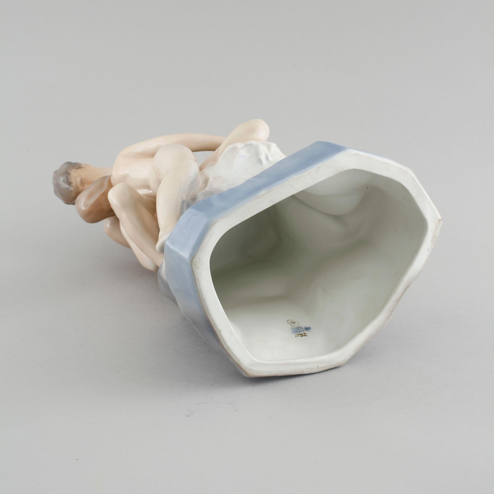 A porcelain figurine from Royal Copenhagen, nr 1132, 20th century.