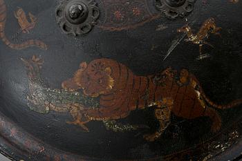 SKÖLD, orientalisk, 1800-tal.