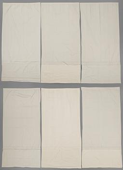 180. CURTAINS, 6 pcs. among which five are faintly greyish white and one is faintly ivory white.