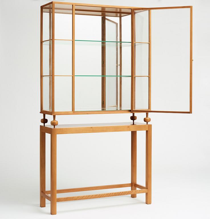 Josef Frank, a mahogany showcase cabinet, Svenskt Tenn, model nr 2077.