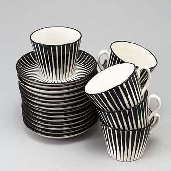 EUGEN TROST, teservis, 7 (14) delar, flintgods, "Zebra", Upsala-Ekeby Gefle, 1955-67.