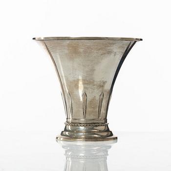 CG Hallberg, bägare, silver, Stockholm 1930.