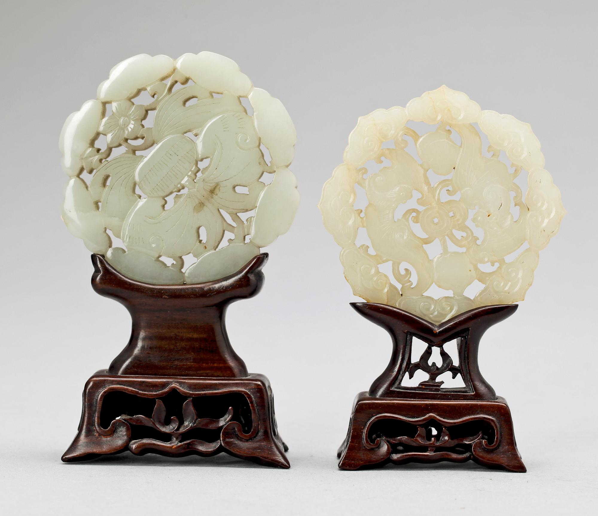 PLAKETTER, 2 st,  Nefrit, Kina.