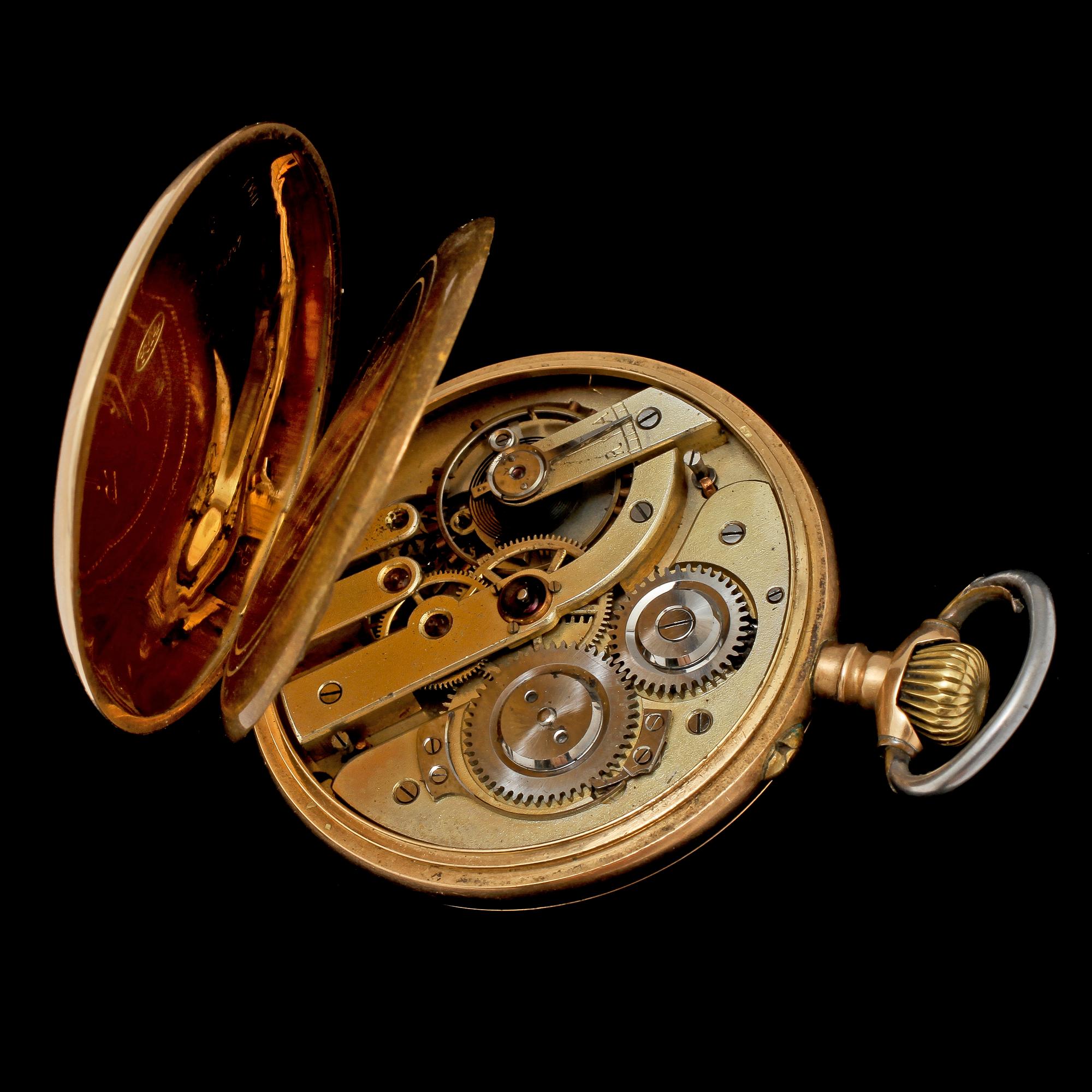 FICKUR, guld, 14 k, 1900-tal. Vikt 92 g.