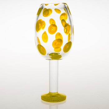 TIINA NORDSTRÖM,  a 'Bud' art glass signed Tiina Nordström Nuutajärvi 1996.