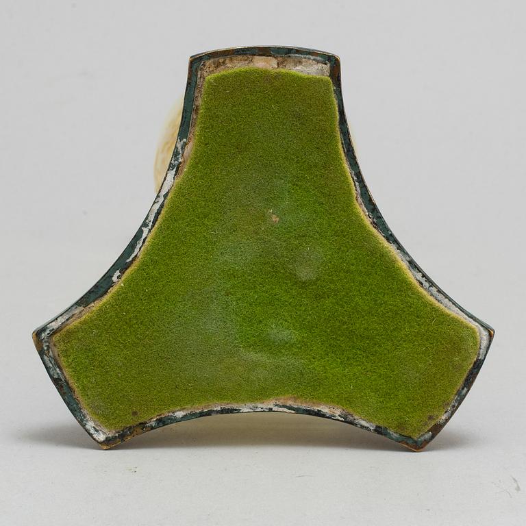 VAS, glas och brons, 1900-talets första hälft.