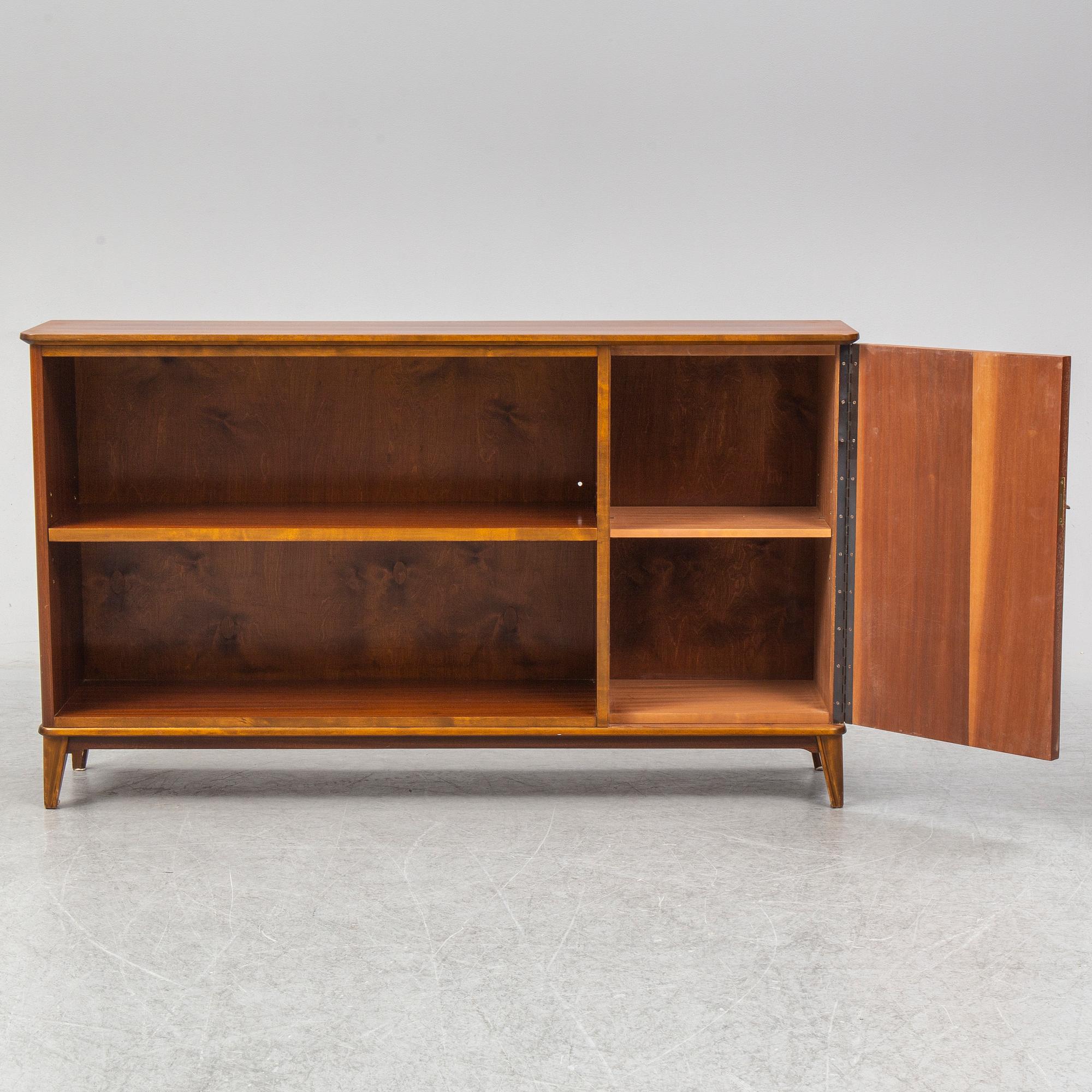 A mid 20th century bookshelf.