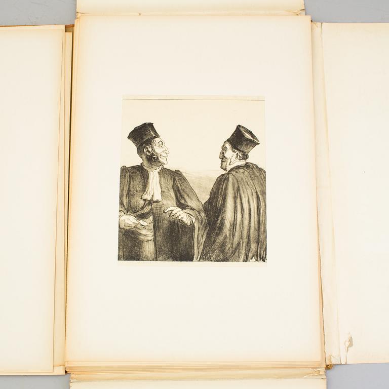 HONORÉ DAUMIER (After), portfolio with 40 + 5 lithographs, published 1918.