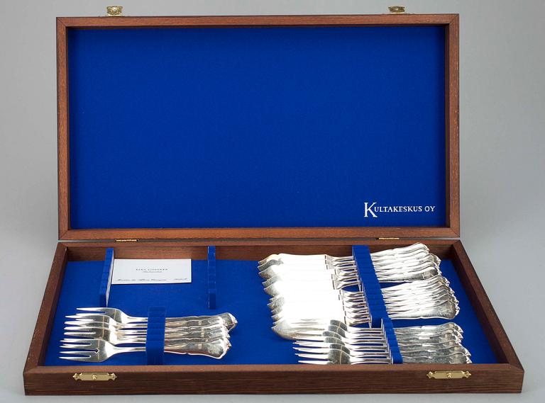 FISKBESTICK, 12+12, silver, Kultakeskus 1979. Tot. vikt ca 842,7 gr.