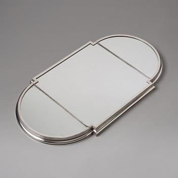 Atelier Borgila, a sterling silver mirror glass centerpiece, Stockholm 1949.