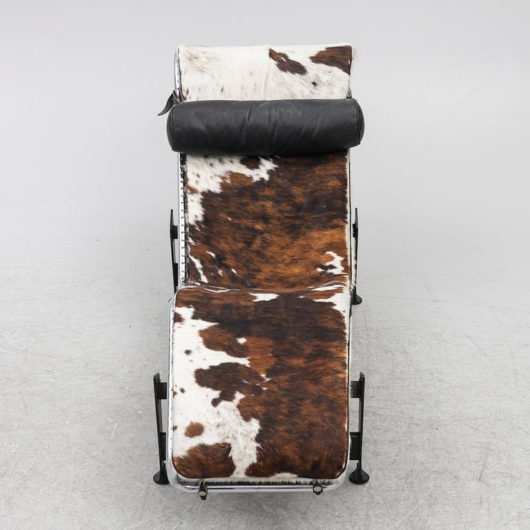 Charlotte Perriand & Le Corbusier, vilstol, "LC4", Cassina, Italien.