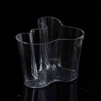 Alvar Aalto a "Savoy" mould blown glass vase, Iittala, Finland probably late 1960's.