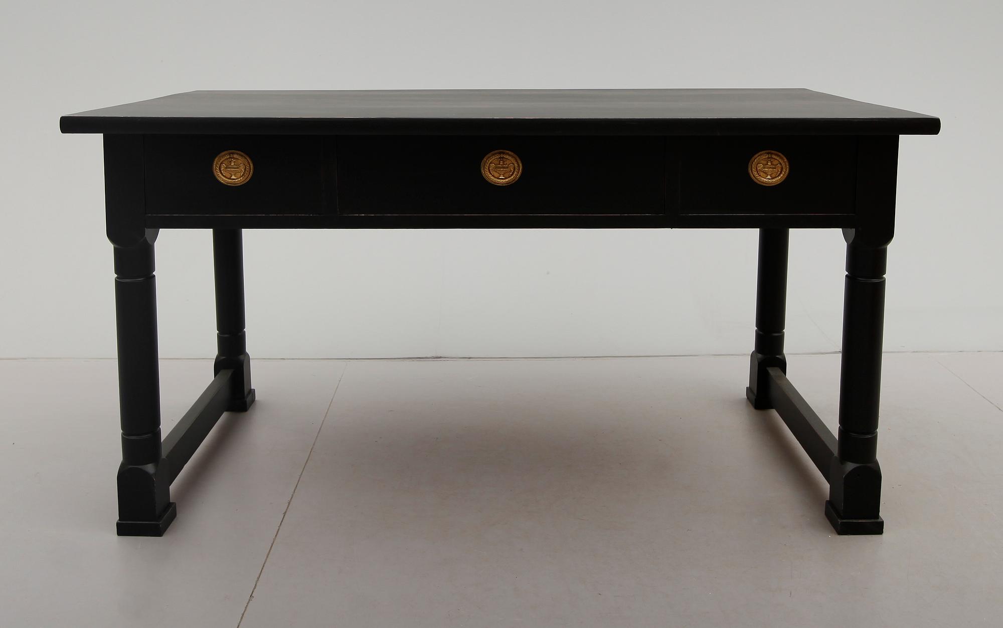 SKRIVBORD, 1900-talets första hälft.