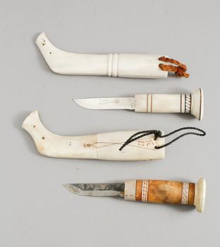 SAMEKNIVAR, 2 st, monogramsignerade MJ och FL, 1900-tal.