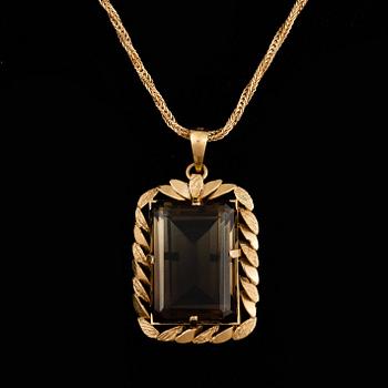 HÄNGE SAMT KEDJA, 14k och 18k guld med rökkvarts. Vikt ca 20,5 gram.