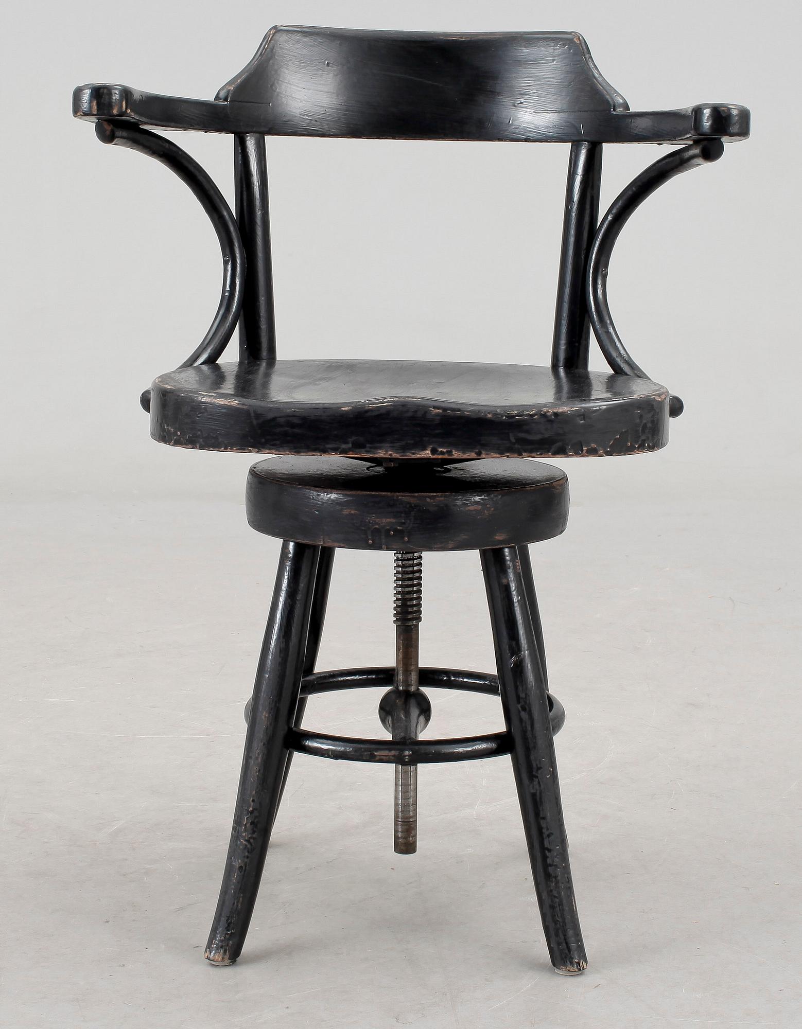 SKRIVBORDSSTOL, sannolikt Gemla, 1900-talets första hälft.