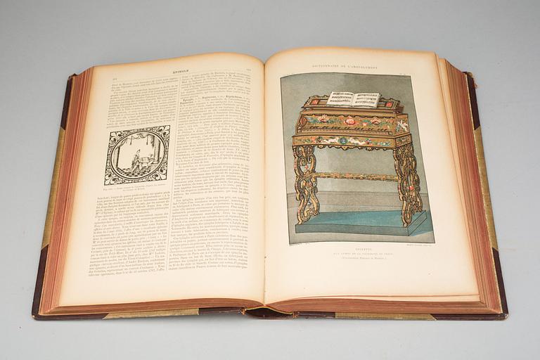 BÖCKER, 4 volymer. Henry Havard: Dictionnaire de
L'Ameublement et de La Décoration. Frankrike. 1900-talets början.