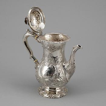 KAFFEKANNA, silver, London England 1835. Vikt ca 940 gram.