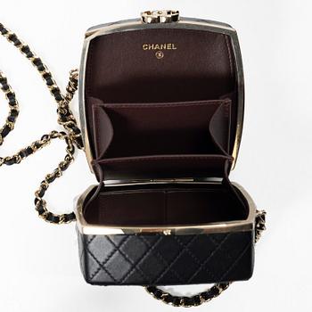 Chanel, väska, "Makeup Box / Mirror Clutch", 2022.