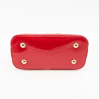 Louis Vuitton,