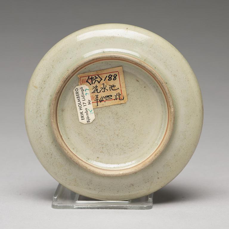 A brush pot, Qing dynasty, 18th Century.