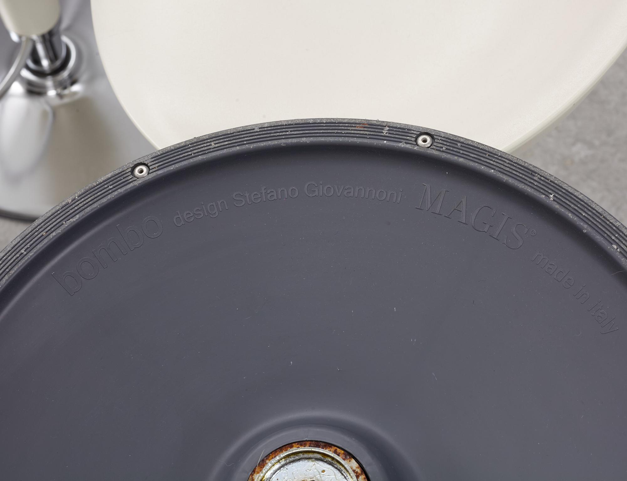 Stefano Giovannoni, stolar, 3 st, "Bombo", Magis, Italien.