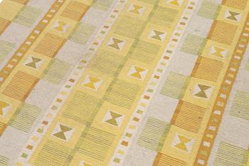 Svea Norén, a tapestry weave carpet, c. 296 x 203 cm, unsigned.