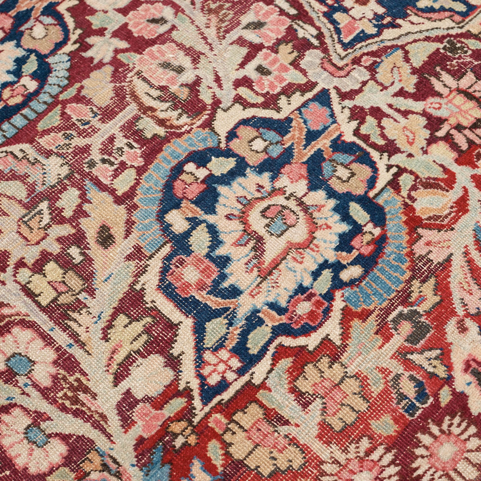 SEMI-ANTIQUE MASHAD. 500 x 358,5 cm.