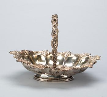 FRUKTKORG, nyrokoko, Christian Hammer Stockholm 1855, silver, vikt 500 g.