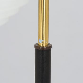 Alvar Aalto, golvlampa, A811, Valaistustyö.