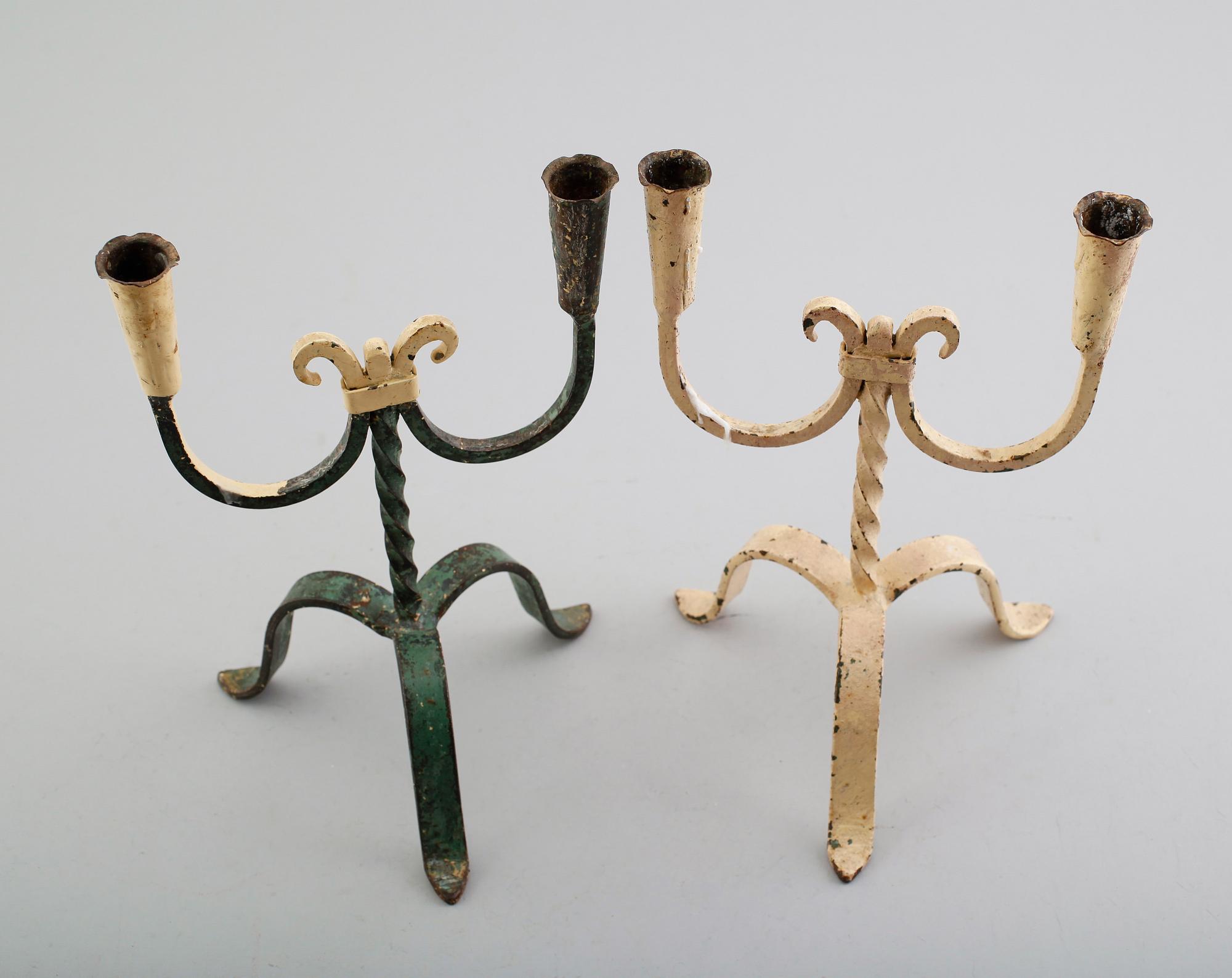 LJUSSTAKAR, 1 par, smide, allmoge, 1800-tal.