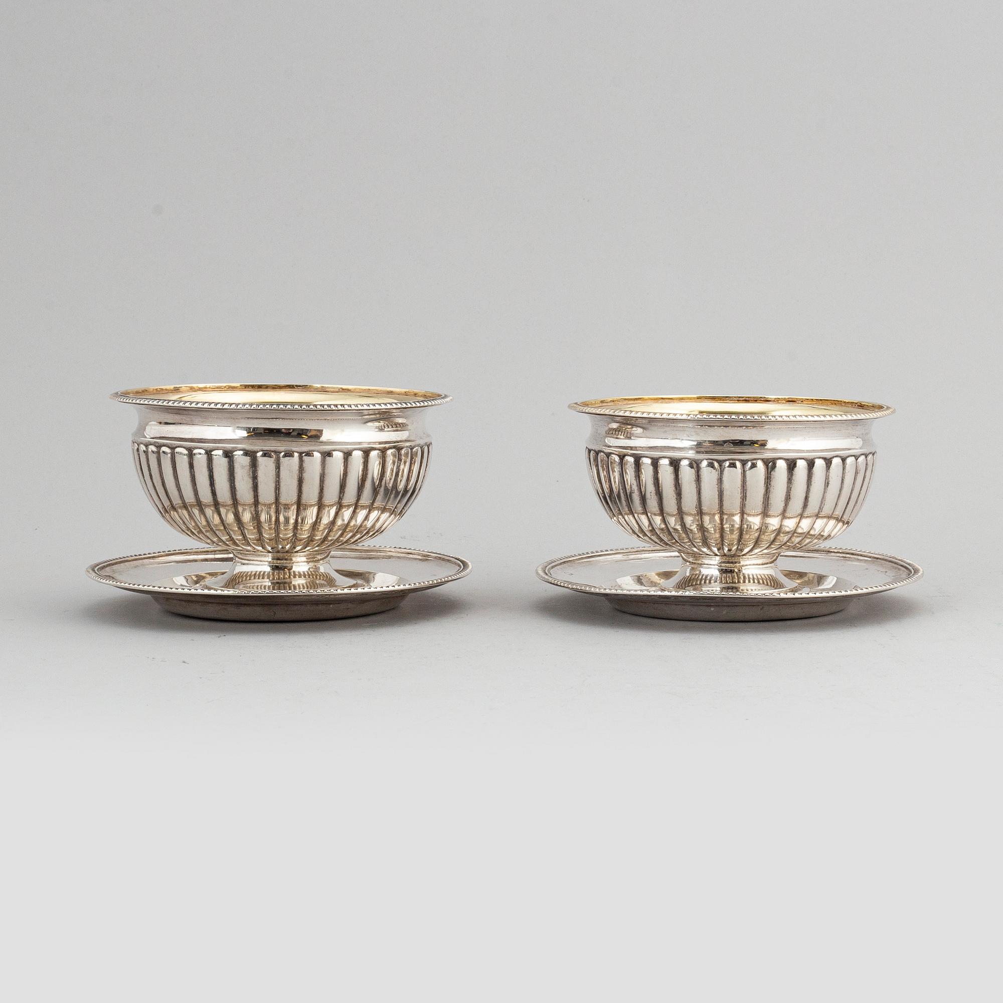 ANDERS LUNDQUIST, såsskålar, ett par, silver, empire, Stockholm, 1828 & 1831.