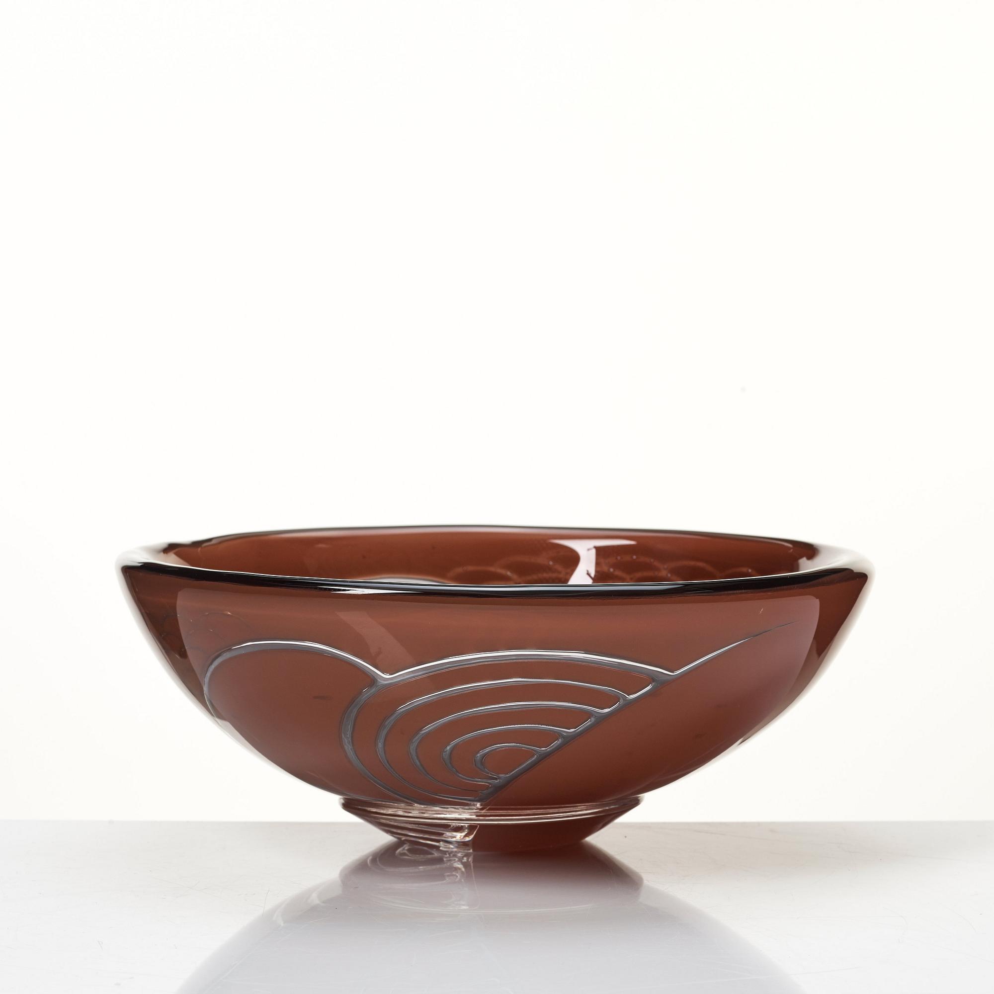 Ingeborg Lundin, an "ariel" glass vase, Orrefors 1968.